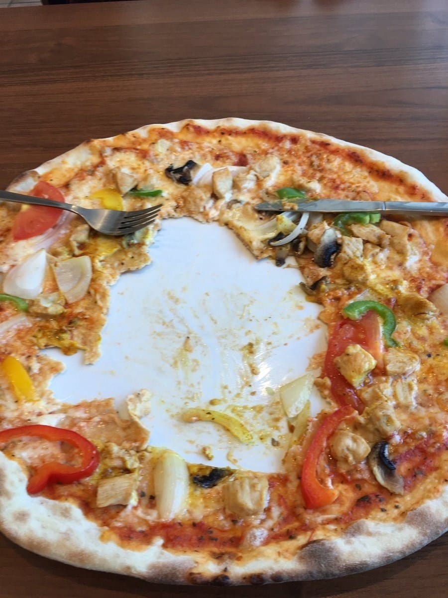 food-crimes-weird-people-eating-strange-habits-eating-disorder-only-a-monster-1938021